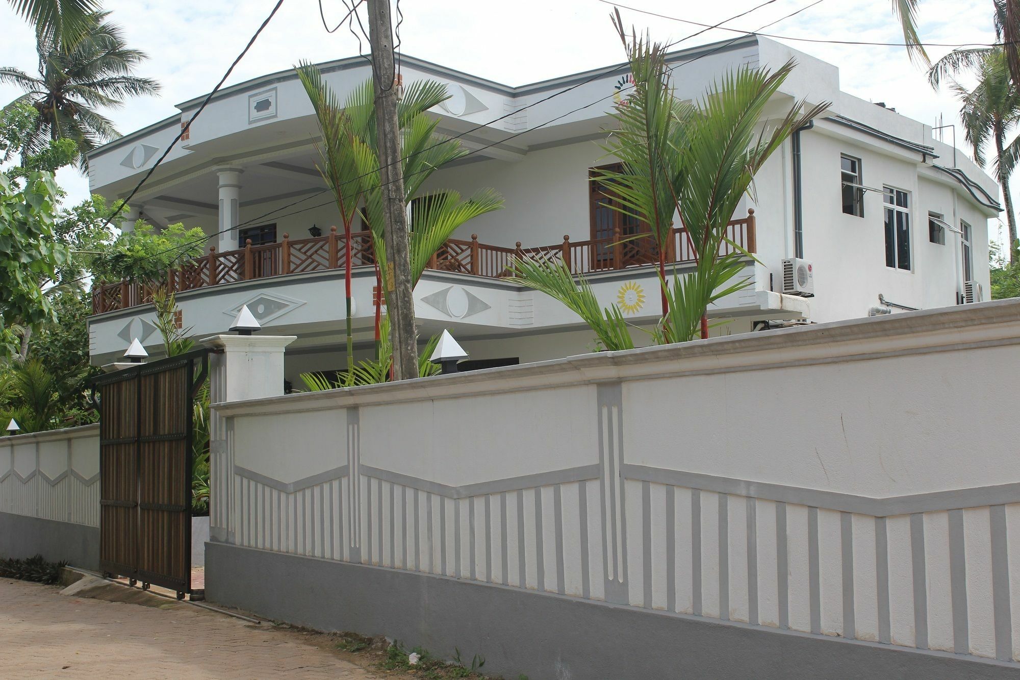 Lion Palace Weligama Esterno foto